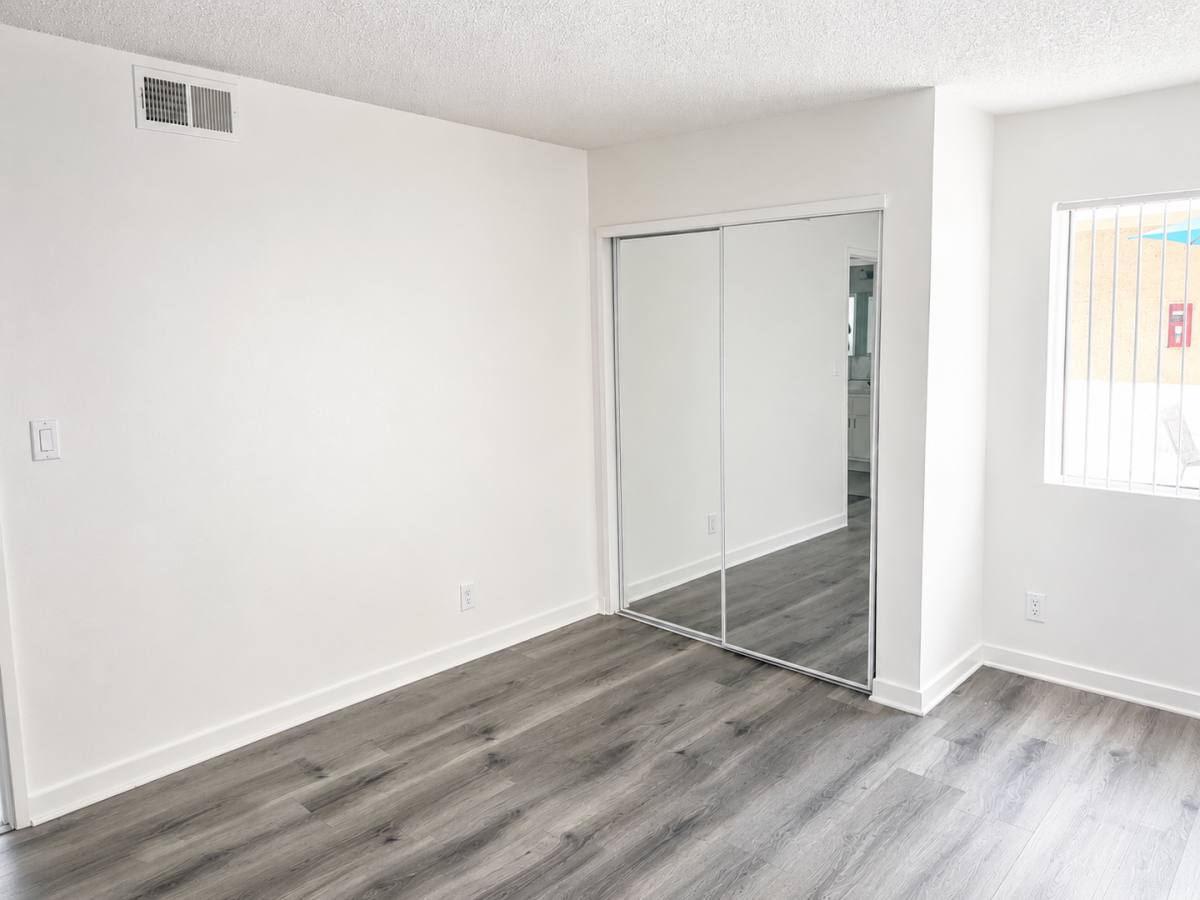 Apartment for rent at 15020 Burbank Blvd, Van Nuys, CA 91411
