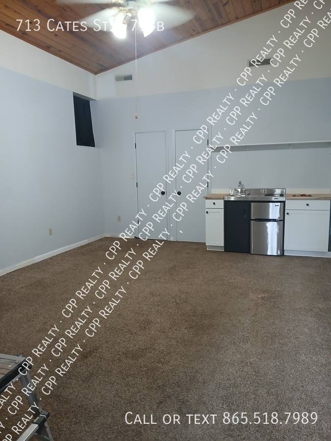 Apartment for rent at 713 Cates St #713B, Maryville, TN 37803