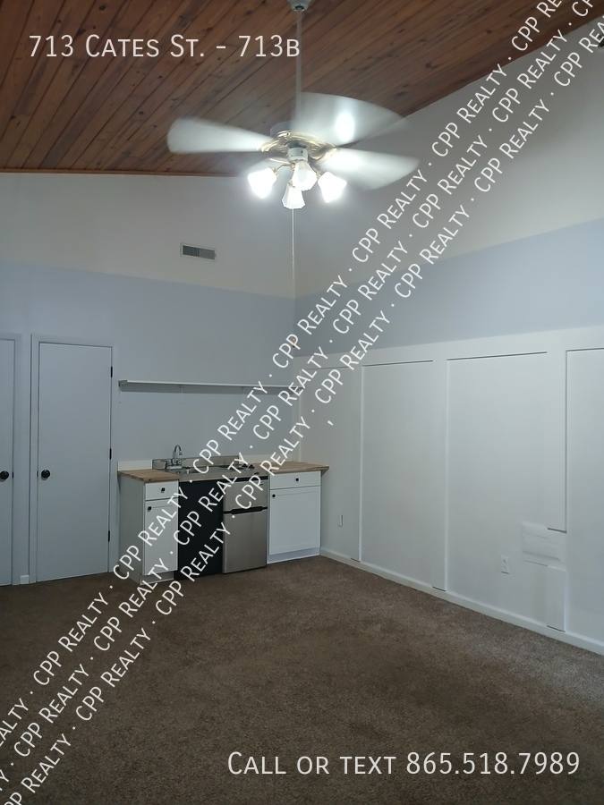 Apartment for rent at 713 Cates St #713B, Maryville, TN 37803