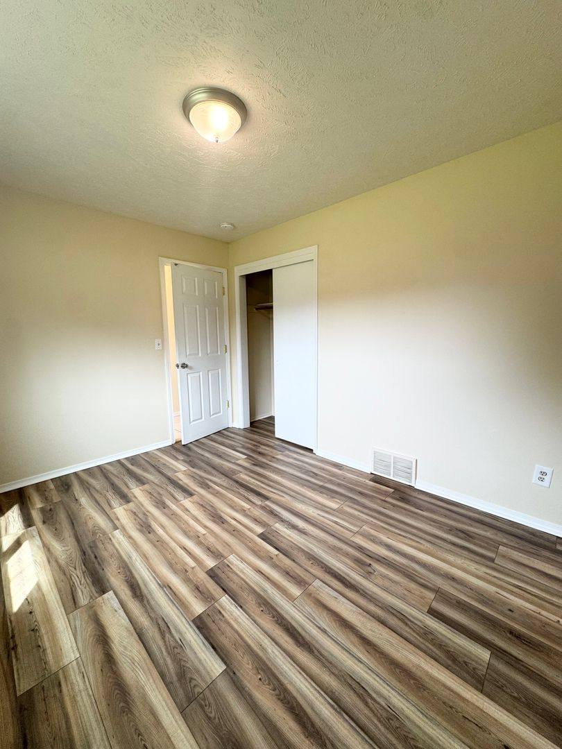 House for rent at 6505 Lafayette Ave, Omaha, NE 68132