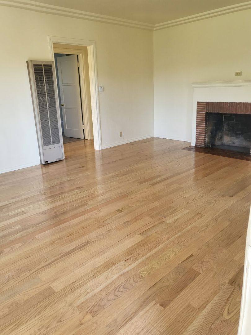 Apartment for rent at 5930 Loma Vista Ave, Huntington Park, CA 90255