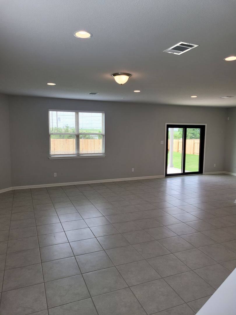 House for rent at 131 Wild Wind Cove, Jarrell, TX 76537