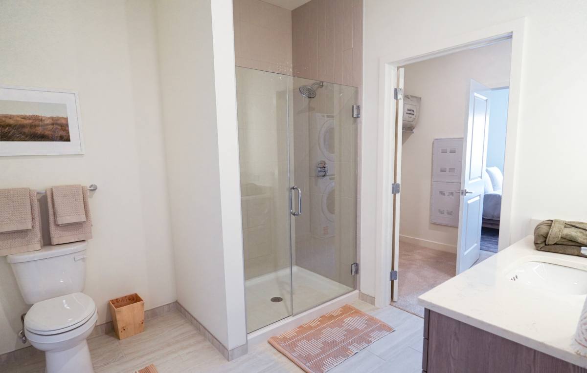 Apartment for rent at 4714 W Irving Park Rd #227, Chicago, IL 60641