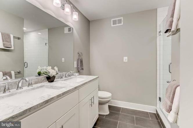 Townhouse for rent at 3405 - Ul Front of House Room #1, Baltimore, MD 21224