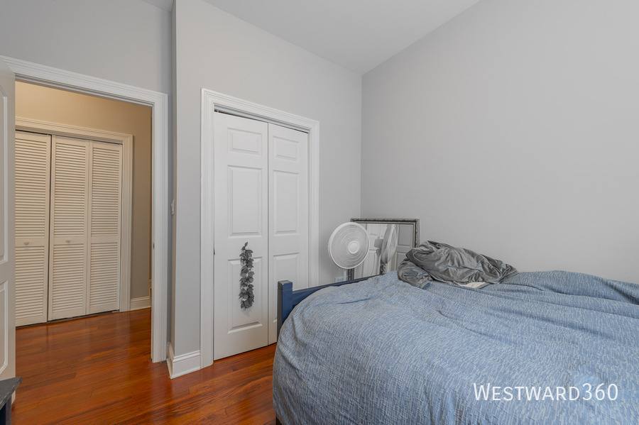 Condo for rent at 1924 W Diversey Parkway #2E, Chicago, IL 60614