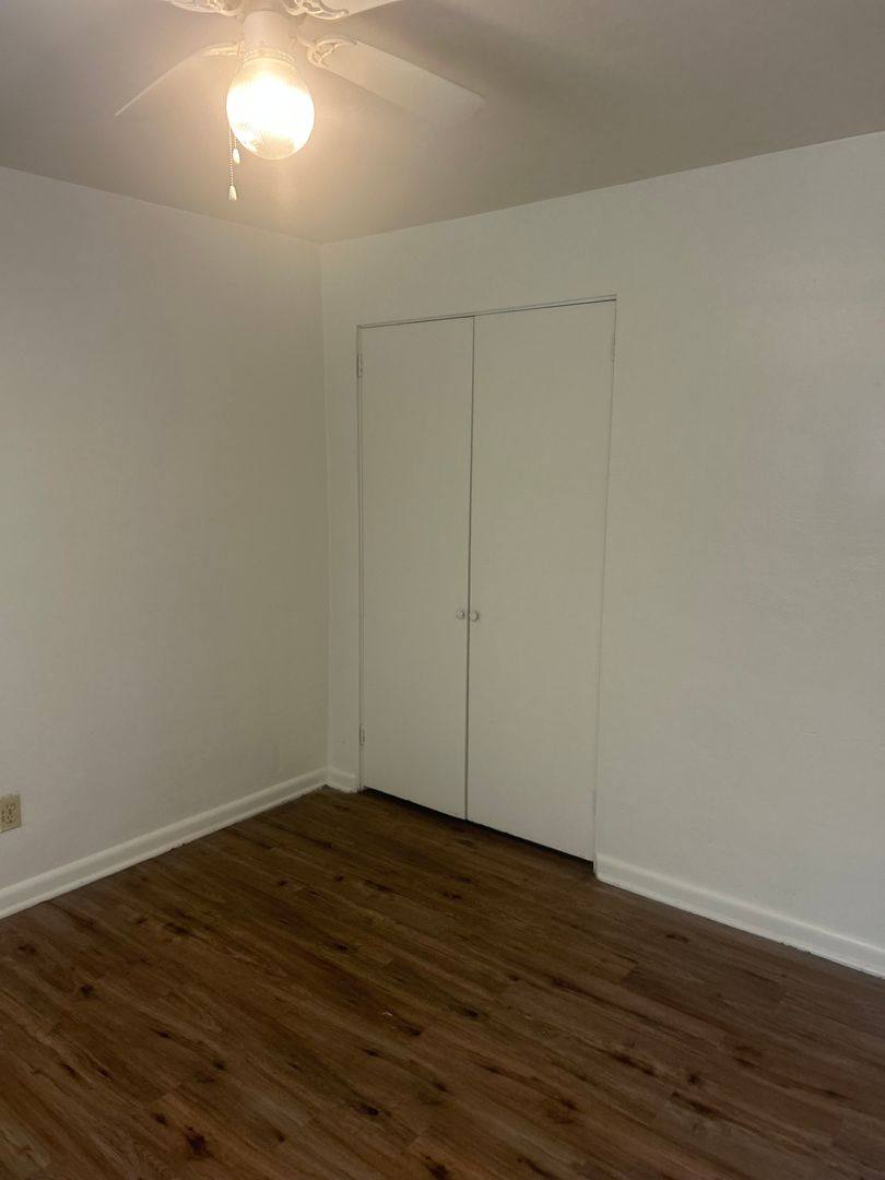 Apartment for rent at 238 9th Ave Place SW, Hickory, NC 28602
