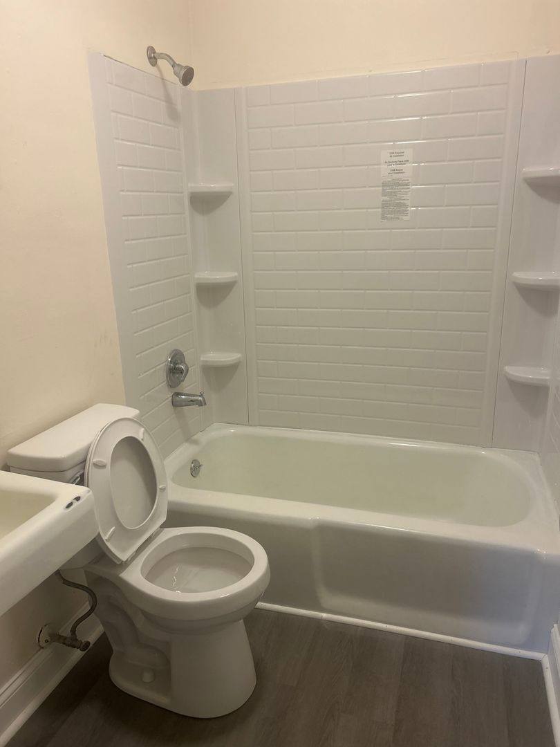 Apartment for rent at 238 9th Ave Place SW, Hickory, NC 28602