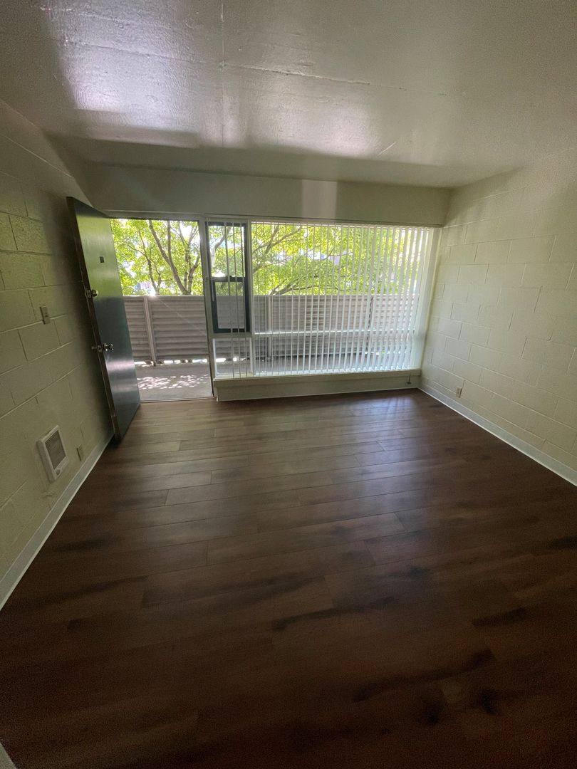 Apartment for rent at 430 E Howell St, Seattle, WA 98122