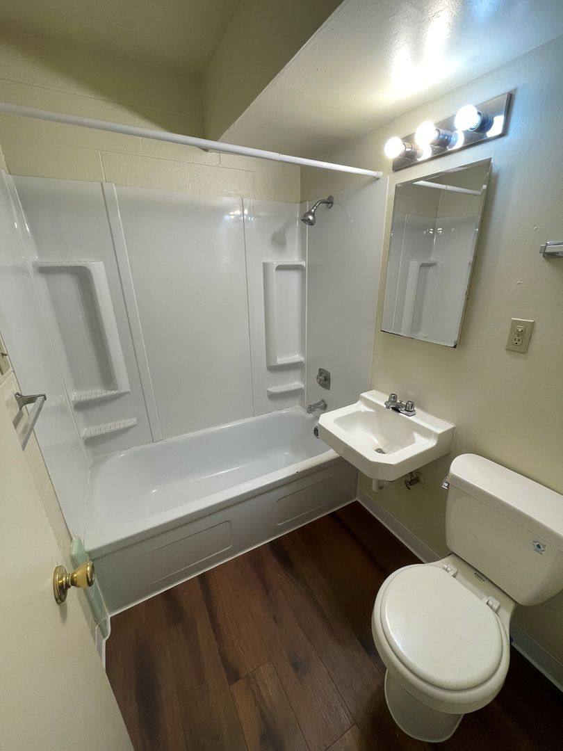 Apartment for rent at 430 E Howell St, Seattle, WA 98122