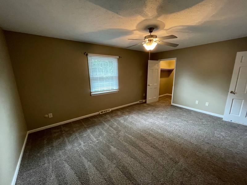 Townhouse for rent at 763 Mentor Ave, Painesville, OH 44077