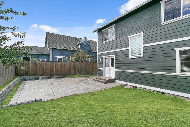 House for rent at 1216 S 16th St, Tacoma, WA 98405