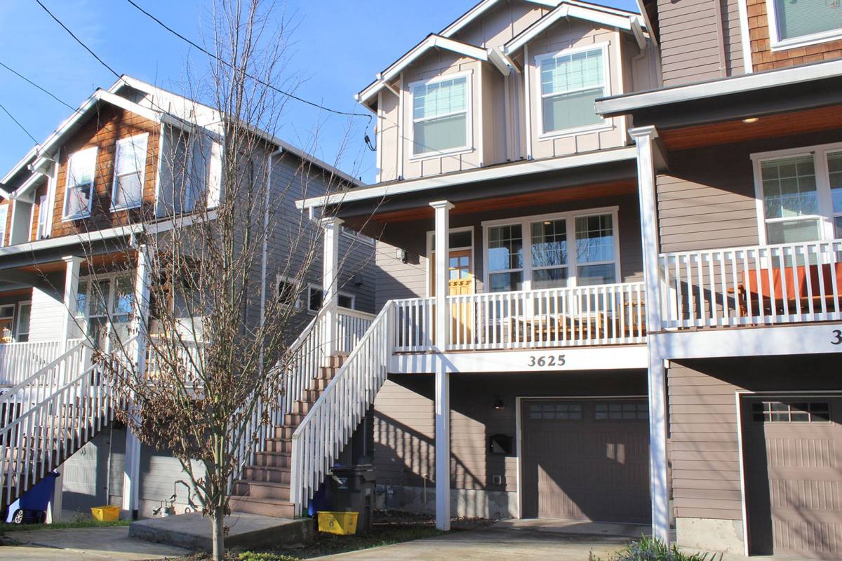 Apartment for rent at 3625 NE 14th Ave, Portland, OR 97212