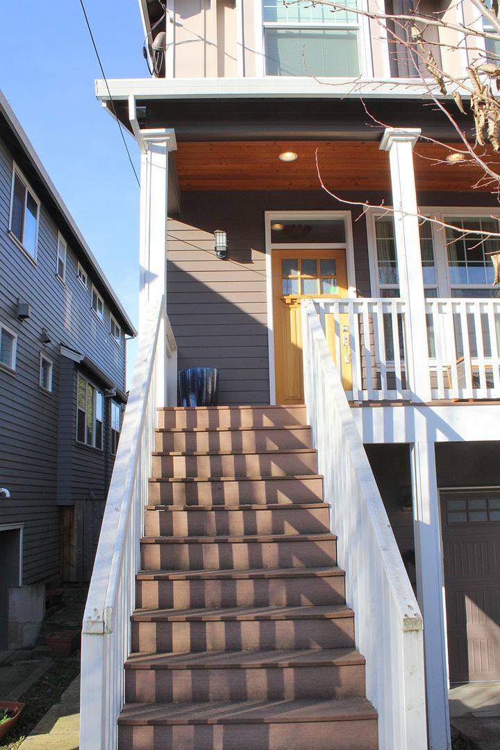 Apartment for rent at 3625 NE 14th Ave, Portland, OR 97212