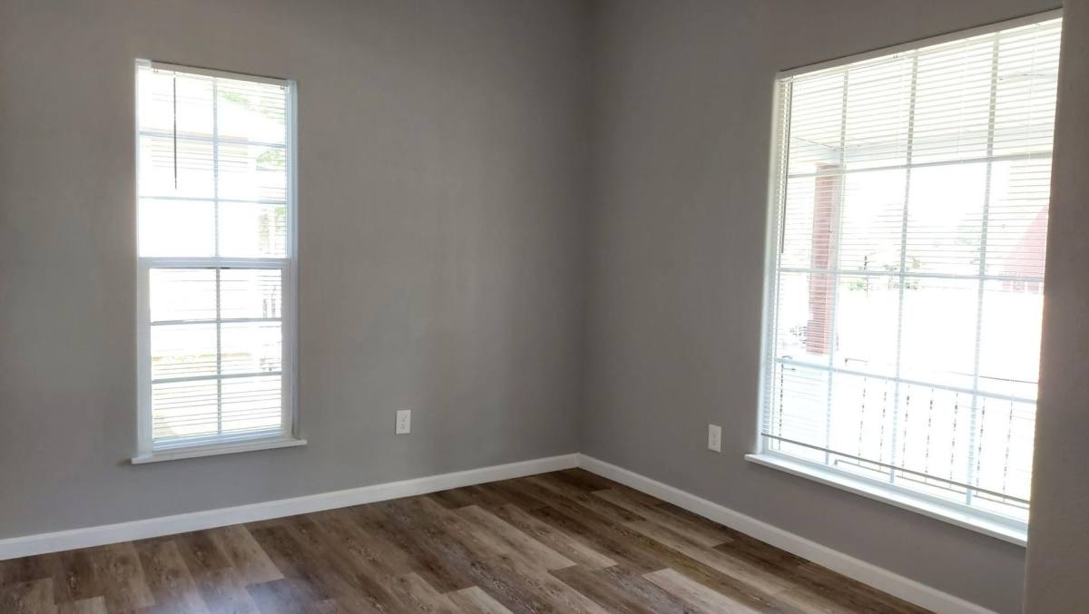 House for rent at 909 W 3rd, Pittsburg, KS 66762