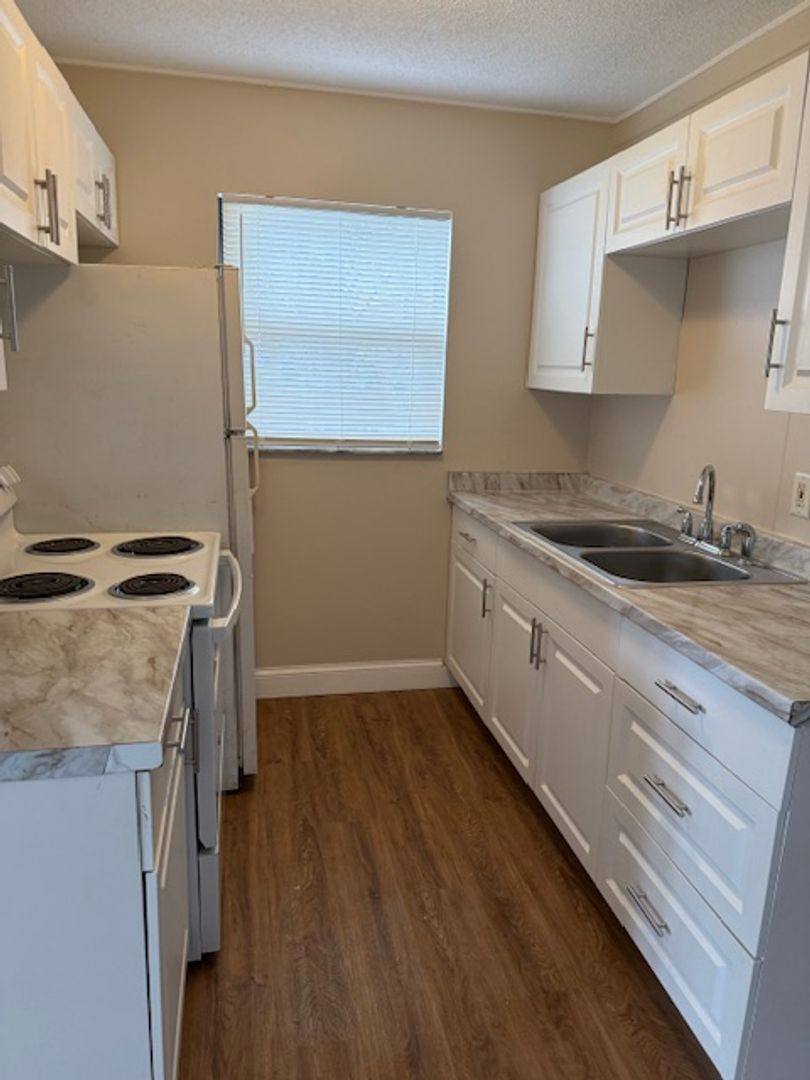 Apartment for rent at 230 N Robbins Ave, Titusville, FL 32796