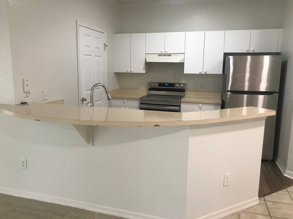 Apartment for rent at 3615 Conroy Rd, Orlando, FL 32839