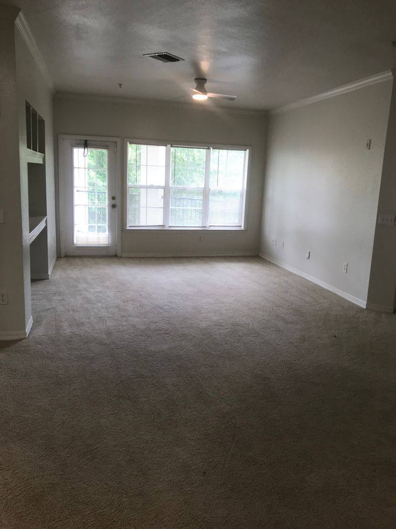 Apartment for rent at 3615 Conroy Rd, Orlando, FL 32839