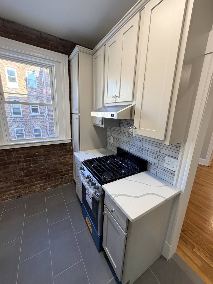 Apartment for rent at 32 Park Vale Ave #8, Allston, MA 02134
