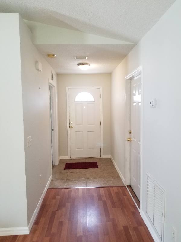House for rent at 1051 N Saint Johns St - Augustine Floor, Saint Augustine, FL 32084