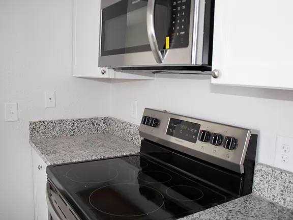Condo for rent at 7210 N Manhattan #621, Tampa, FL 33612
