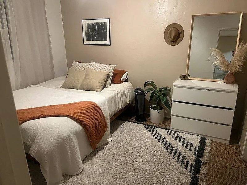 Apartment for rent at 2055 Morena Blvd, San Diego, CA 92110