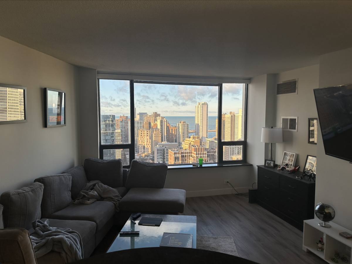 Apartment for rent at 2 E Oak St #3502, Chicago, IL 60611