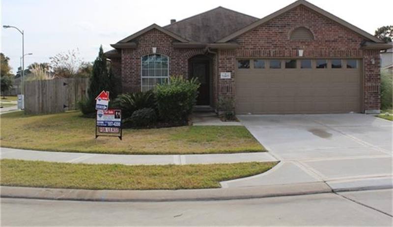 House for rent at 11403 Kenswick Cove Court, Tomball, TX 77375