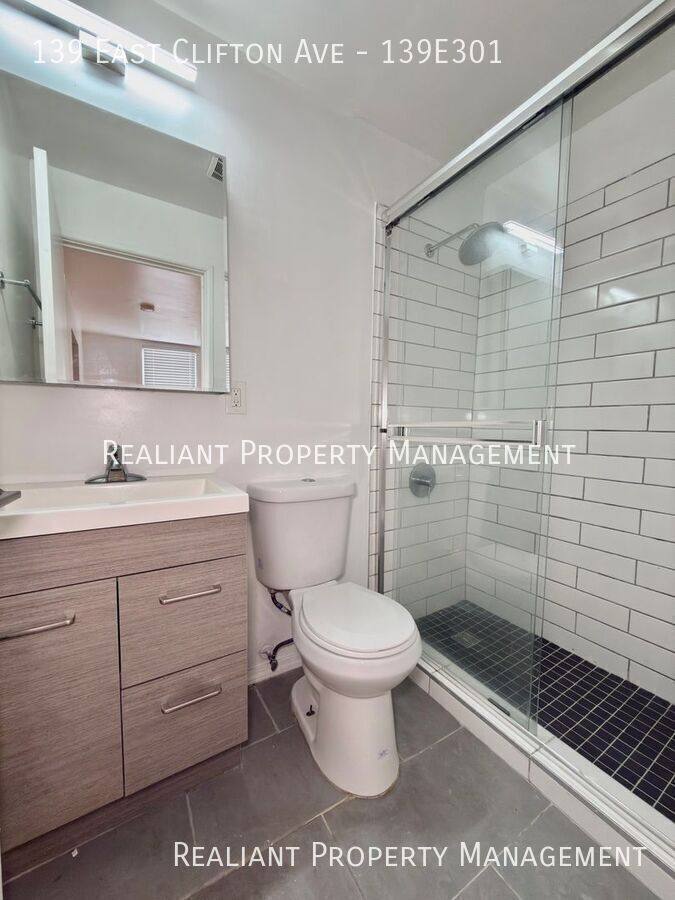 Apartment for rent at 139 E Clifton Ave #139E301, Cincinnati, OH 45202