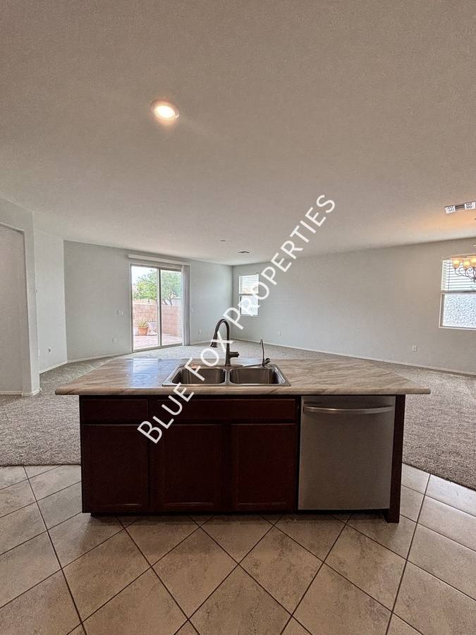 House for rent at 8518 W Pelican Place, Tucson, AZ 85757