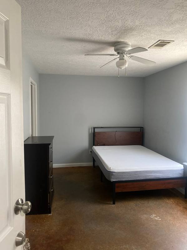House for rent at 20891 Pine Island Rd, Hempstead, TX 77445