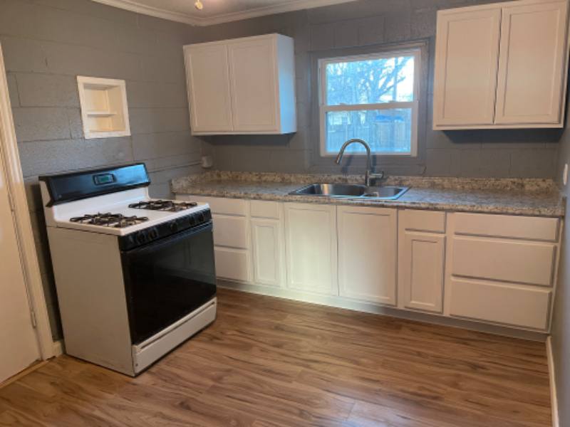 Apartment for rent at 3217 James Ave, Fort Worth, TX 76110