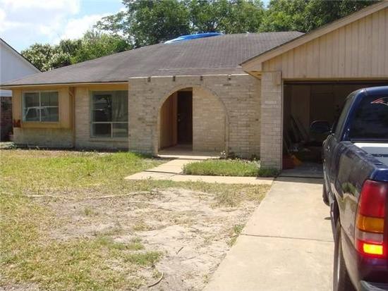 House for rent at 13307 Oak Ledge Dr, Houston, TX 77065