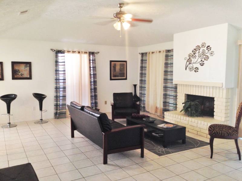 House for rent at 13307 Oak Ledge Dr, Houston, TX 77065