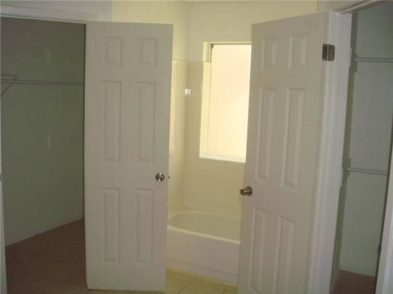 House for rent at 13307 Oak Ledge Dr, Houston, TX 77065