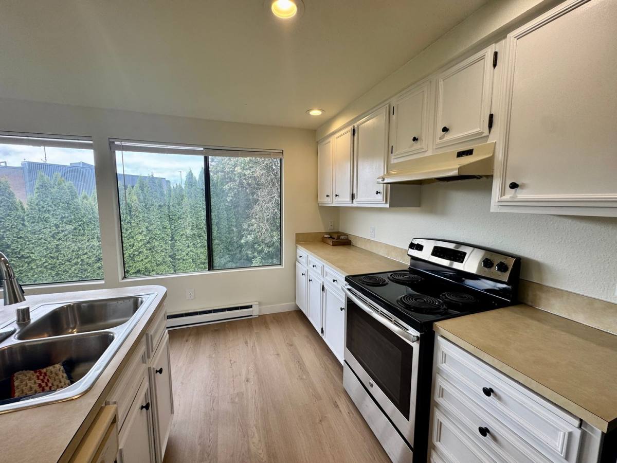 Apartment for rent at 17319 Stone Court N, Seattle, WA 98133