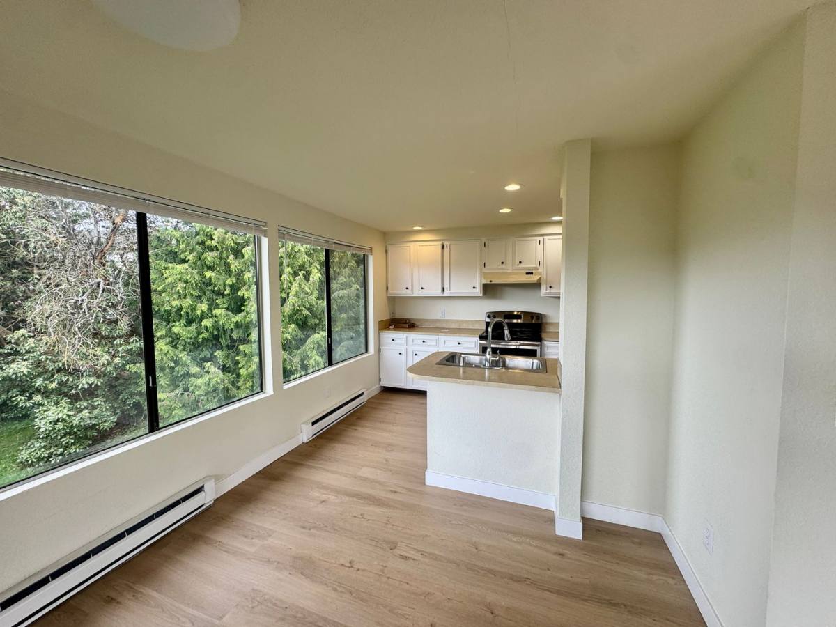 Apartment for rent at 17319 Stone Court N, Seattle, WA 98133