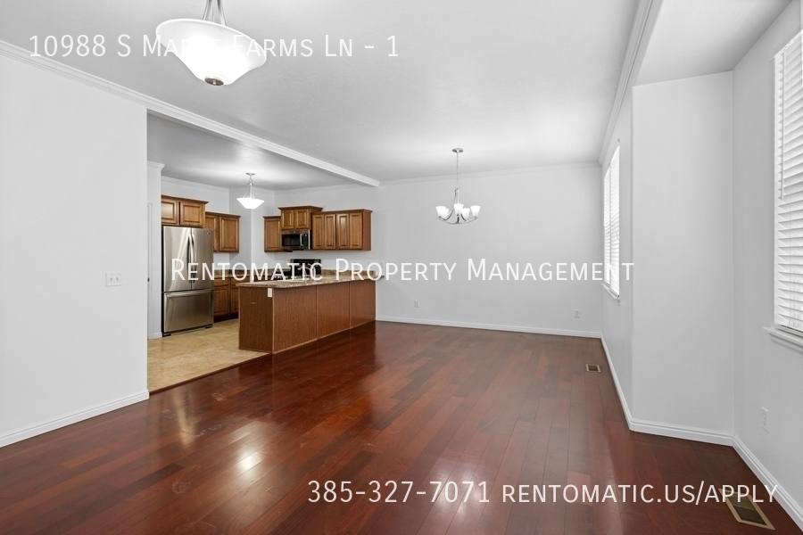 Townhouse for rent at 10988 S Maple Farms Lane #1, South Jordan, UT 84095