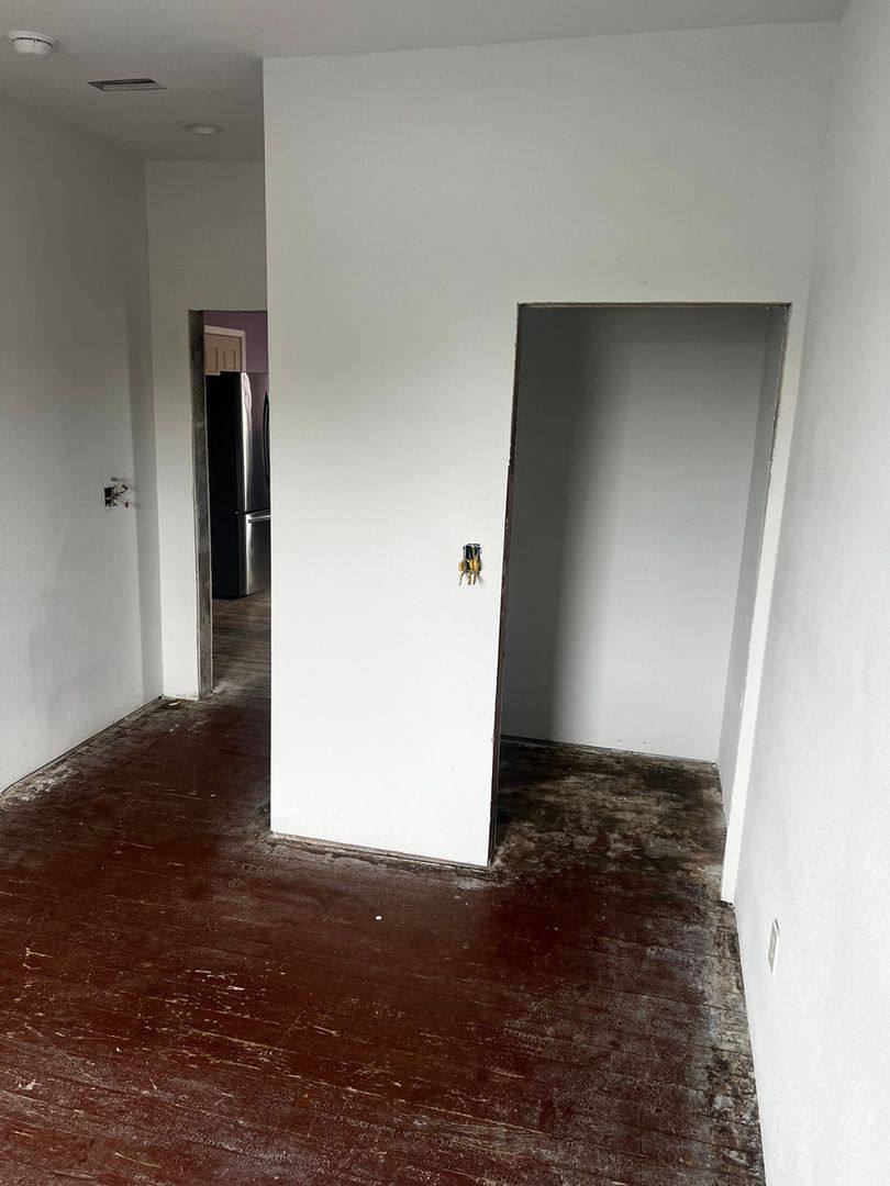Townhouse for rent at 513 Main St, Rochester, IN 46975