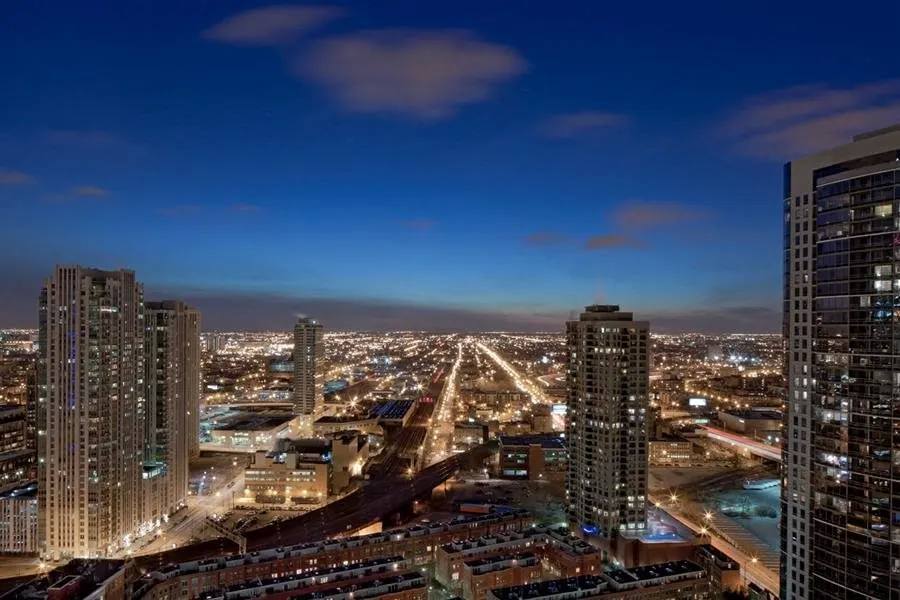Apartment for rent at 360 W Hubbard St #1809, Chicago, IL 60654