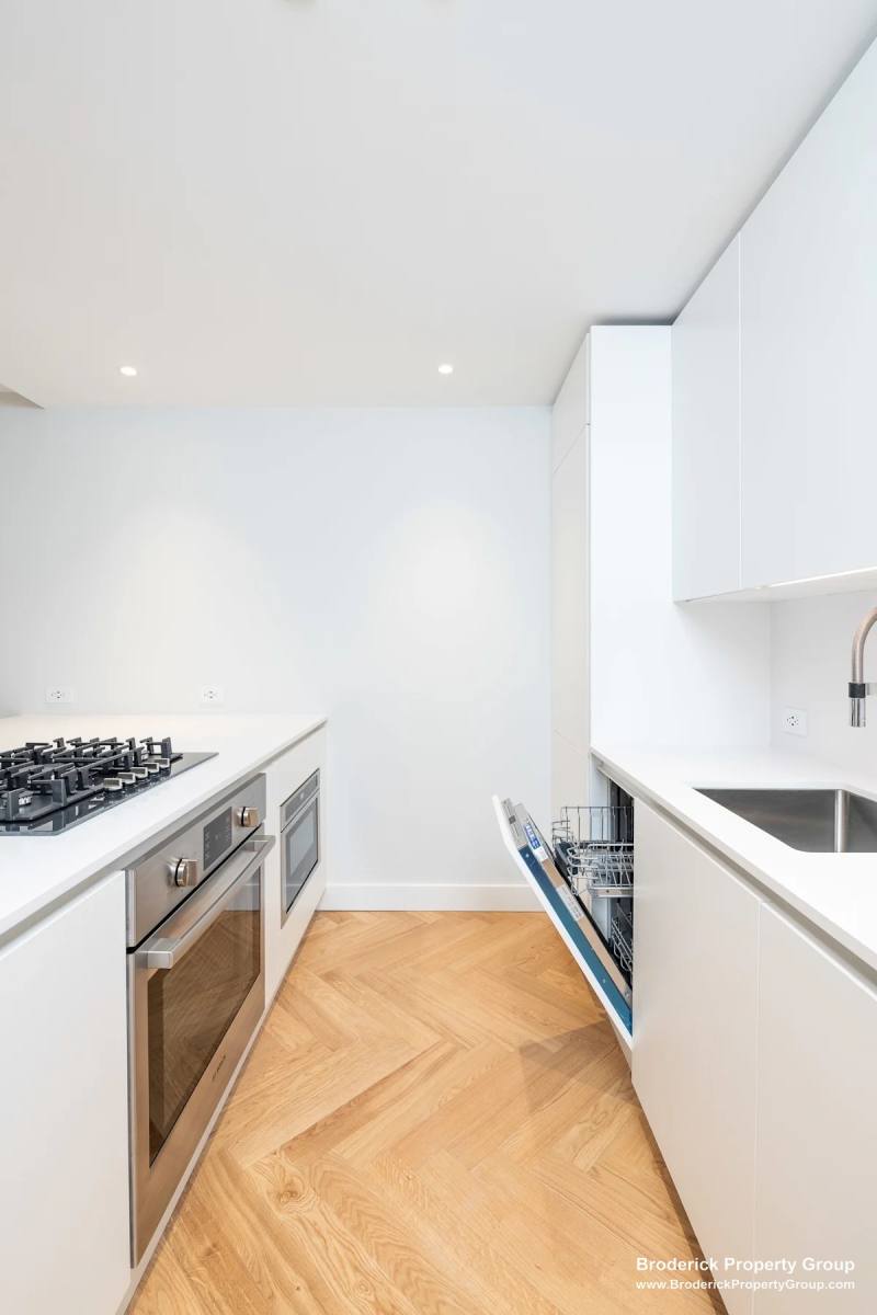 Apartment for rent at 12 Commonwealth Ave #205, Boston, MA 02116