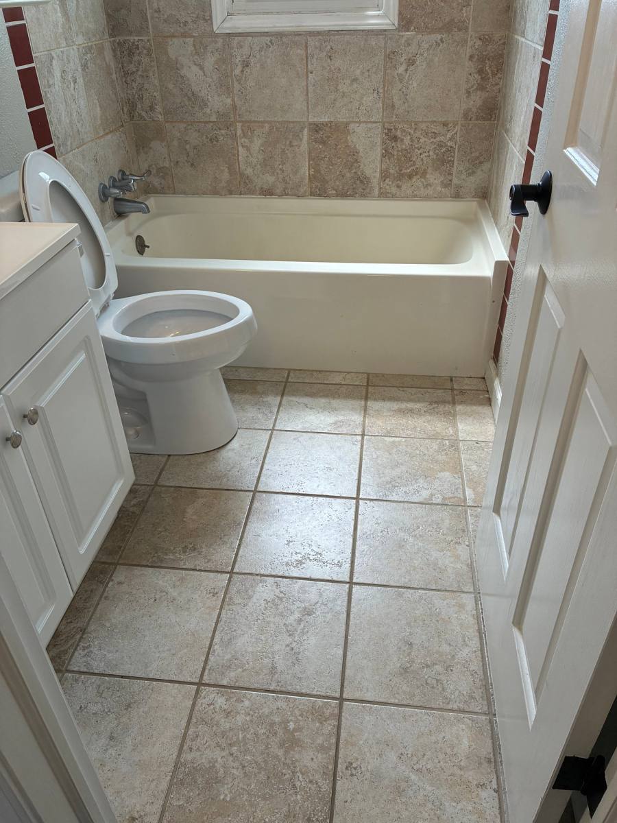 Apartment for rent at 5716 Phillips Ave #4, Sylvania, OH 43560