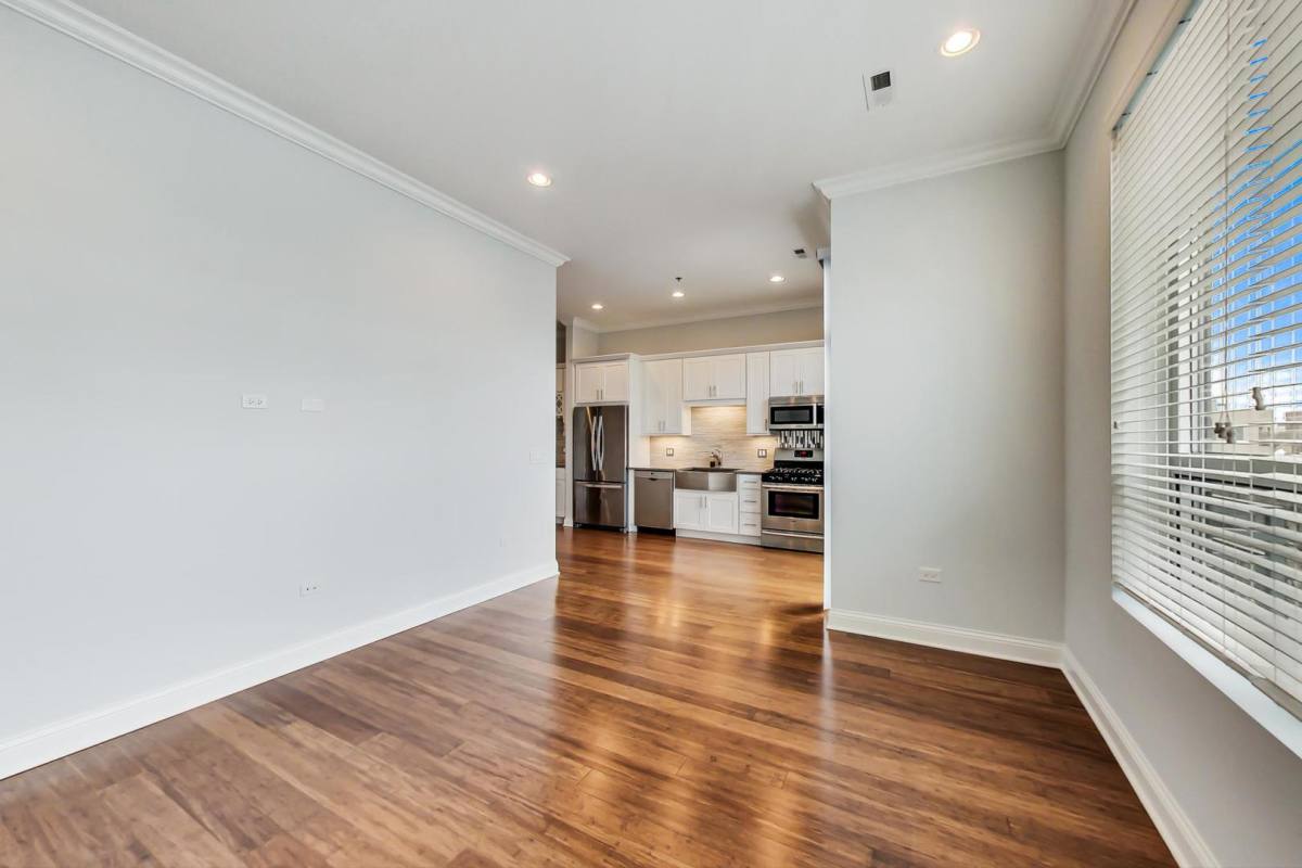 Condo for rent at 1247 W Madison St #204, Chicago, IL 60607