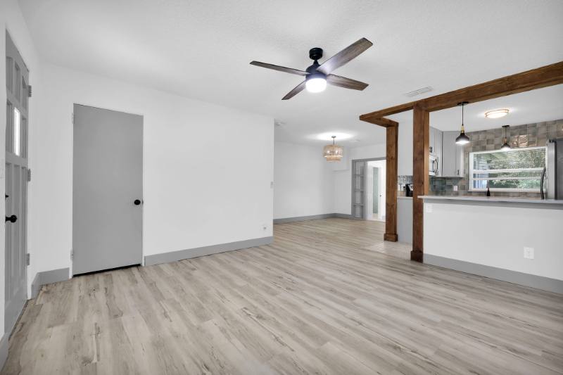 House for rent at 1374 Murray Dr, Jacksonville, FL 32205
