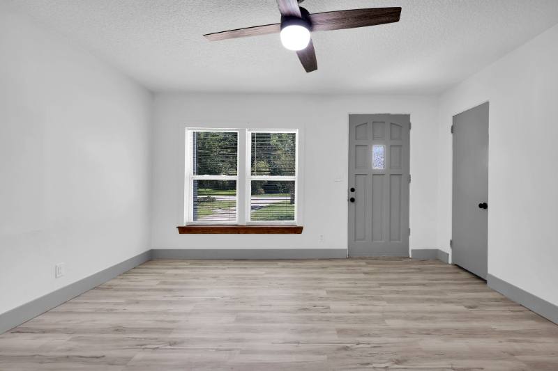 House for rent at 1374 Murray Dr, Jacksonville, FL 32205