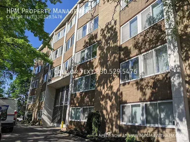 Apartment for rent at 3311 Warrensville Center Rd #A-102, Beachwood, OH 44122