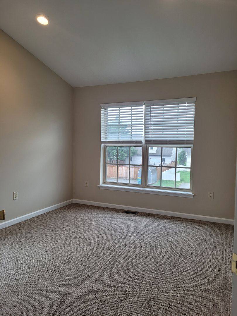 Townhouse for rent at 2029 Powell Dr, Chambersburg, PA 17201