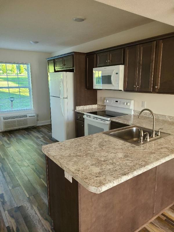 Townhouse for rent at 4102 W Ridge Rd #4067, Erie, PA 16506