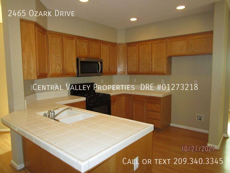 House for rent at 2465 Ozark Dr, Tracy, CA 95304