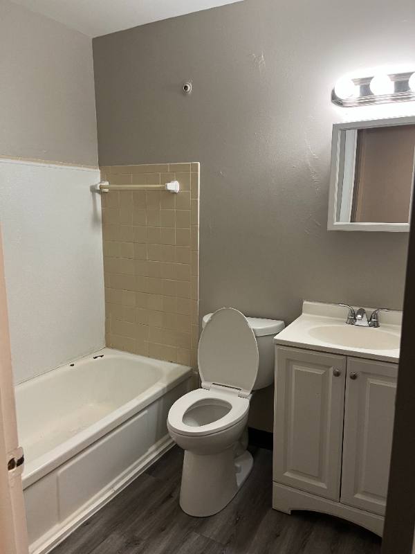 Apartment for rent at 20 - 60 S Linden Rd #102, Mansfield, OH 44903