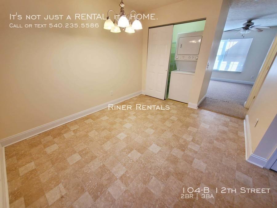 Townhouse for rent at 104-B 12th St, Grottoes, VA 24441